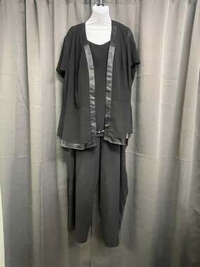 Studio I Women's 3-Piece Black Formal Pant Suit Set Tank Top and Duster Jacket